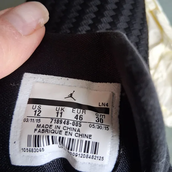 🔥 Nike Air Jordan Future Low "Gamma" Sneakers With Icy Blue Outsoles Sz.12 - Picture 12 of 12